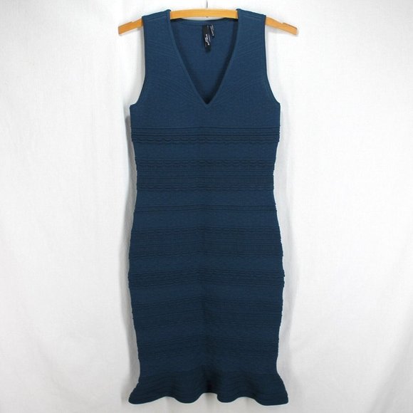 Guess by Marciano Dresses & Skirts - Marciano Guess Dress Womens Size XS Teal Sleeveless V Neck Textured Knit Bodycon